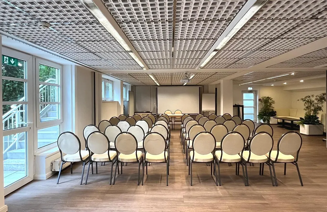 Senscity Hotel Berlin Spandau-1